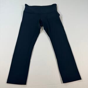 Lululemon Size 4 Black Leggings good condition